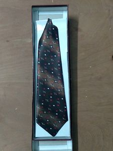 BRAND NEW TIE...
