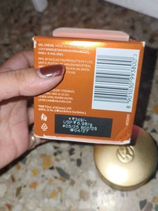 Pond&#39;s Bright Beauty Gel Creme