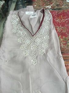 Elegant Embroidered Salwar Kameez Set