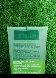 Simple Refreshing Facial Wash