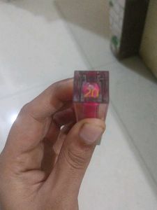 Lipstick With 1 box
