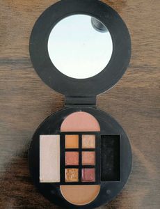 Makeup Palette