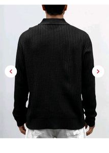 Men&#39;s Black Knit Sweater