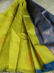 New Borderless Soft Silk Saree