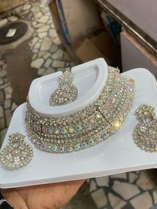 Sparkling Necklace Set
