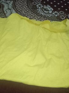 Graphic Print Tee Yellow