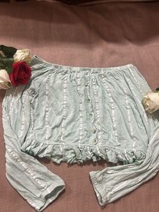 Off Shoulder Crop Top