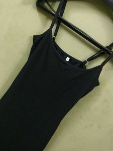 Sleek Black Bodycon Maxi Dress