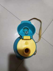 Water bottle