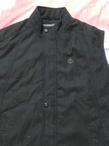 Sleeveless Black Jacket