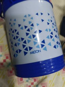 Milton Lunch Box