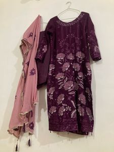 Embroidered Kurta Set