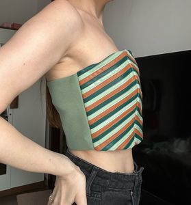 Torqadorn Cropped Top