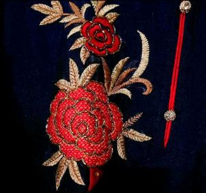 Embroidered Kurti Set