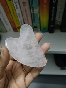 Purplle Queen Skin Gua Sha