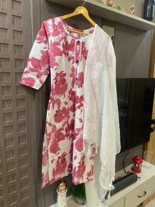 Floral Print Kurta with Dupatta