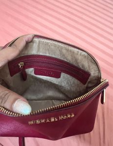 Michael Kors Cindy Dome Medium Sling Bag