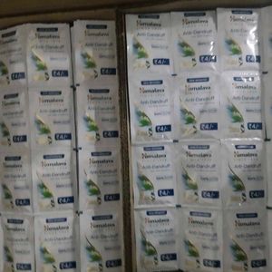 Get 100 Pouches @ Rs.165