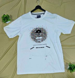 Graphic Print T-Shirt