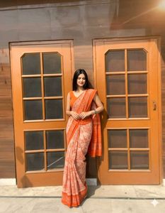 🧡✨Eligent Orange  Floral Saree