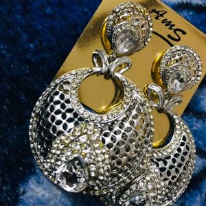 Combos Earnings,Bangles