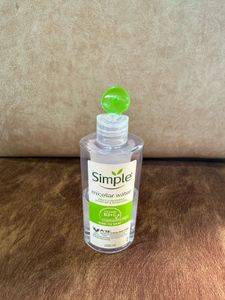 Simple Micellar Water Makeup Remover