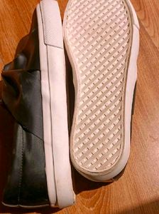 ✅👟👟Branded Shoes For Girls
