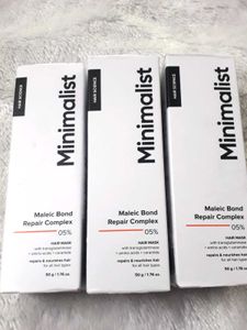 Minimalist Hair Mask For Frizzy Hai