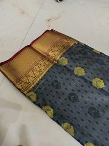 Elegant Floral &amp; Geometric Saree