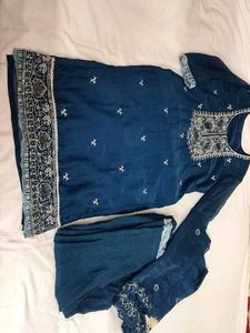 Elegant Navy Blue Kurta Set