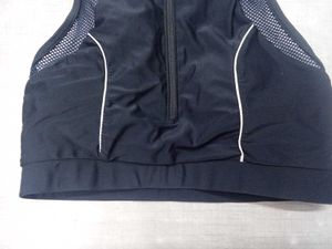 Black Sports Bra Front Zip