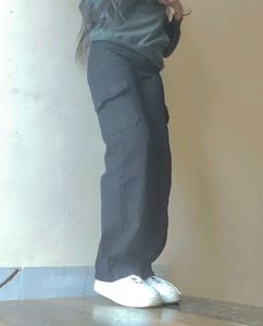 Black Cargo Jeans