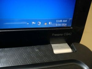 Working Hp Compaq 14inch Intel Pentium Laptop