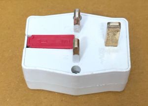 Flat Multi Input 3Pin Plug Multicountry
