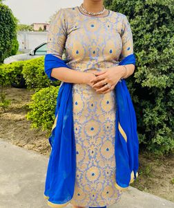 Elegant Blue &amp; Gold Pant Kameez