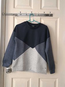 Color Block Sweatshirt