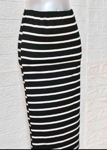 🎁Buy 1, Get 1 Free🎁 Pencil Skirt Size Small