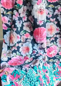 Floral &amp; Embroidered Kurta Set