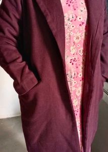 last price/ heavy Burgundy Trench Coat 36-40✓