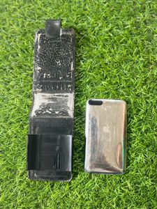 Apple iPod Touch (2nd Generation) Brand new