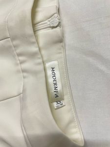 White Shorts( Old Money Style)