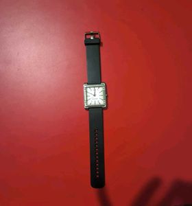 Fastrack Men Off White Dial Analog Watch 3129SM01