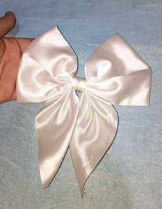 White Satin Bow Clip 🎀