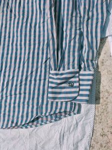 Striped Men&#39;s Shirt