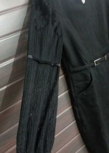 🥳🤩Elegant 😍 Black Dress