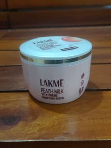 Lakme Peach Milk Moisture Riser