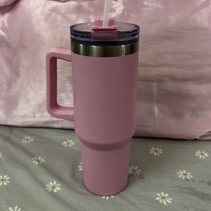 Pink aesthetic tumblr or sipper