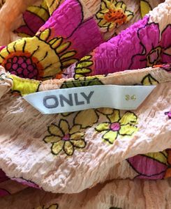 A Line Multicolour Dress With Puff Sleeves