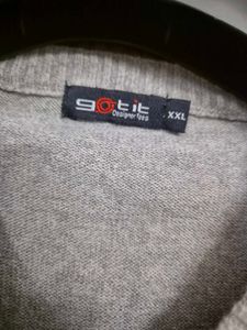 Grey V-Neck T-Shirt | XXL | 44