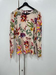 🌸Bloom Anywhere in This "Secret Garden" Blouse!✨